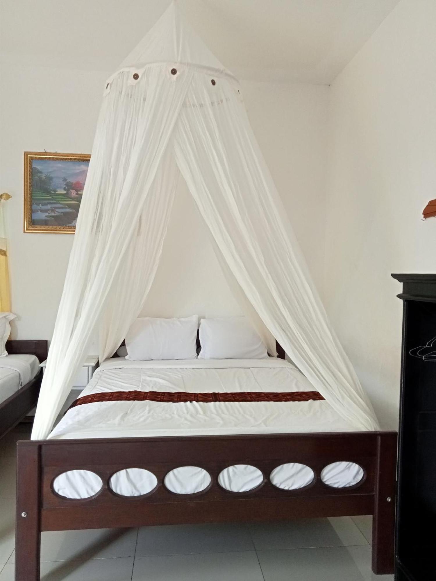 Hotel Moni Mahalika Kelimutu Pokoj fotografie